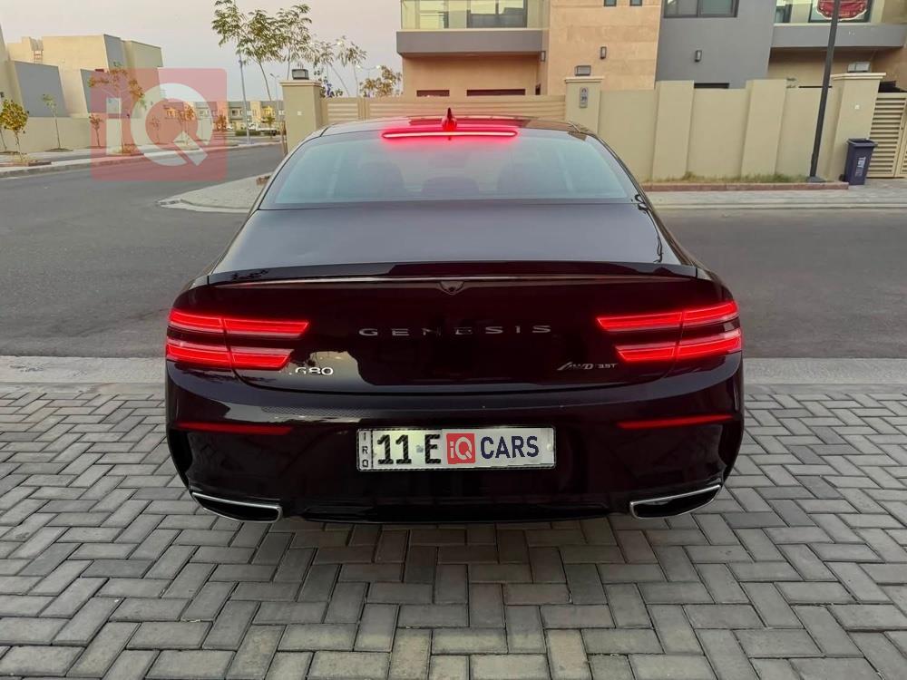 جنسس G80